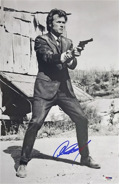 Clint Eastwood Signed Over-Sized 11" x 17" Photograph (PSA/DNA)