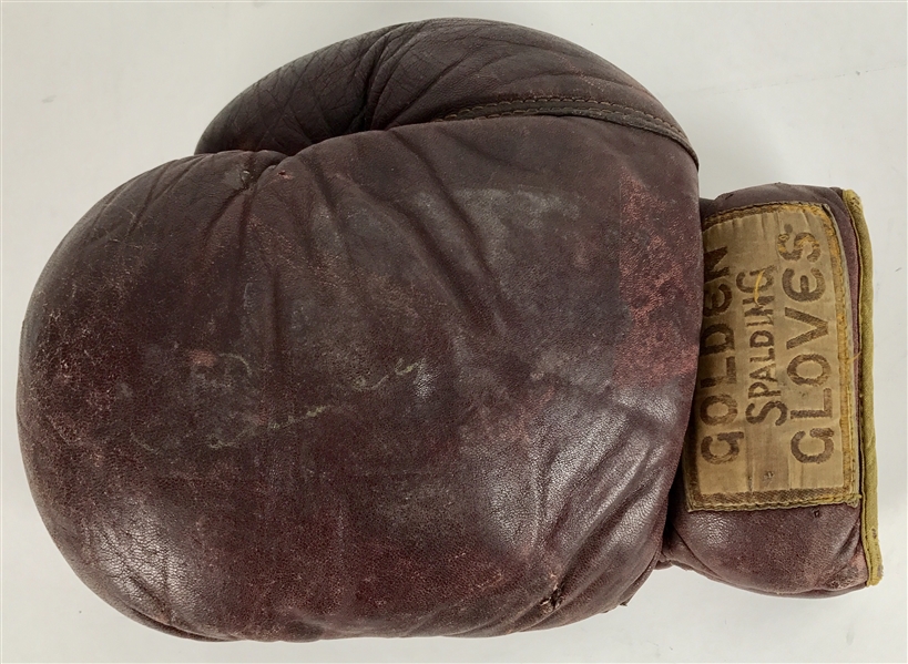 Muhammad Ali Signed Vintage Boxing Glove with Desirable "Cassius Clay" Autograph (Ex. Howard Bingham)(Beckett/BAS Guaranteed)