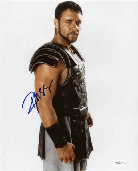 Russell Crowe Signed 11" x 14" "Gladiator" Photograph (JSA)