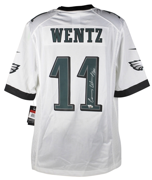 Carson Wentz Signed Nike Philadelphia Eagles Jersey (Fanatics)