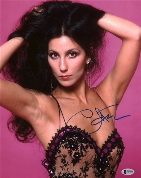 Cher Signed 11" x 14" Color Photograph (Beckett/BAS)