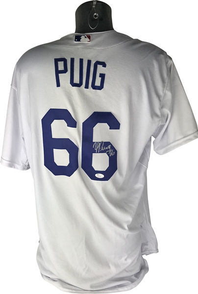 Yasiel Puig Signed LA Dodgers Jersey (JSA)
