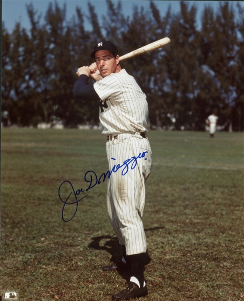 Joe DiMaggio Signed 8" x 10" Color Photograph (Beckett/BAS Guaranteed)