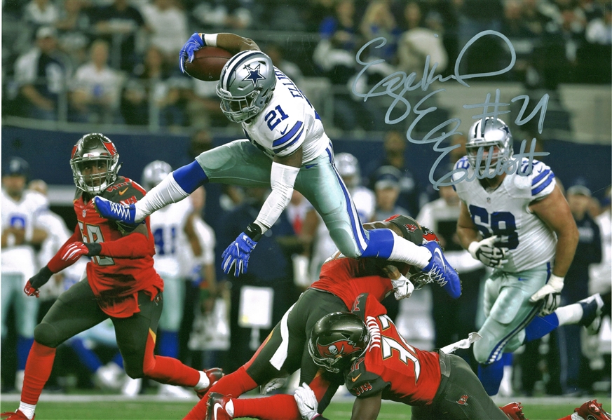 Ezekiel Elliott Signed 12" x 16" Photograph (PSA/DNA)