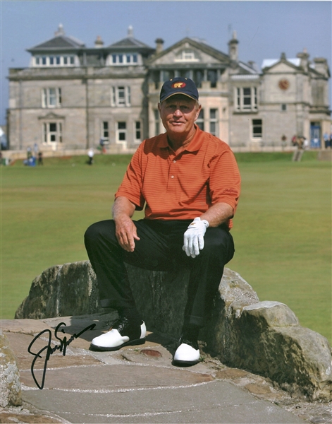 Jack Nicklaus Signed 11" x 14" photograph (Beckett/BAS Guaranteed)