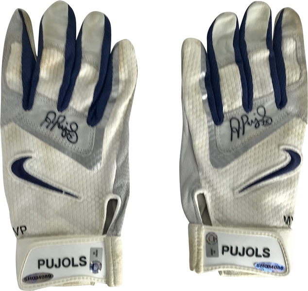 Albert Pujols Signed & Game Used 2007 Batting Gloves (Upper Deck, MLB & Pujols Foundation)