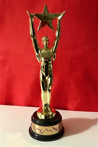 Angelina Jolie Rare Signed Oscar Statuette (BAS/Beckett Guaranteed)