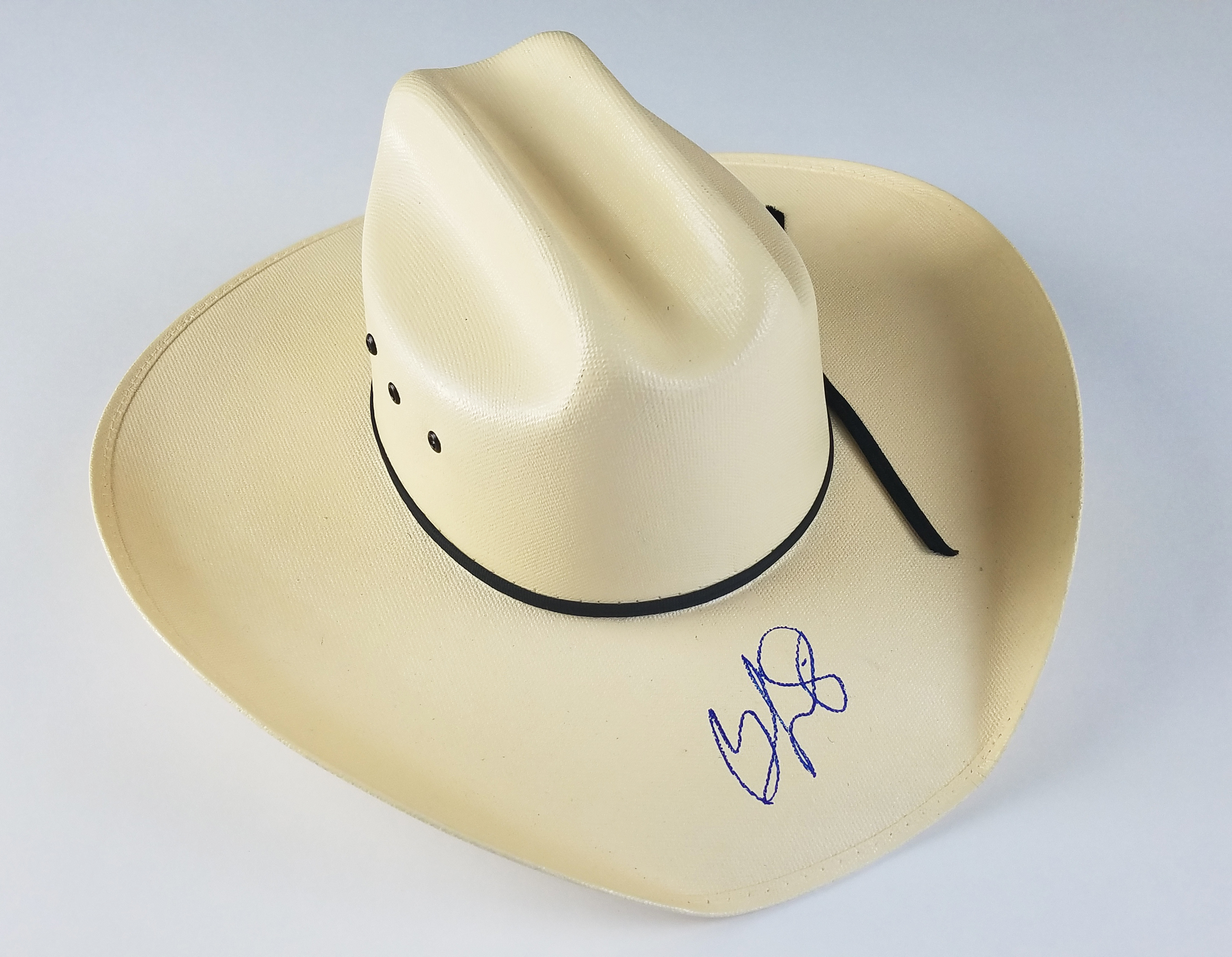 Brad Paisley Signed Cowboy Hat (ACOA) .