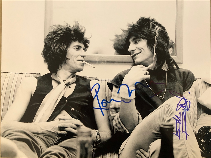 The Rolling Stones: Keith Richards & Ronnie Wood Dual Signed 11" x 14" B&W Photo (Beckett/BAS Guaranteed)