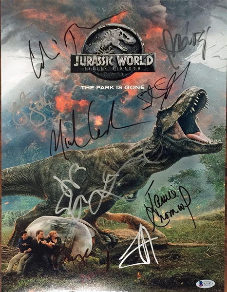 Jurassic World Cast Signed 12" x 18" Photo Poster Print w/Spielberg, Goldblum, etc. (Beckett/BAS LOA)