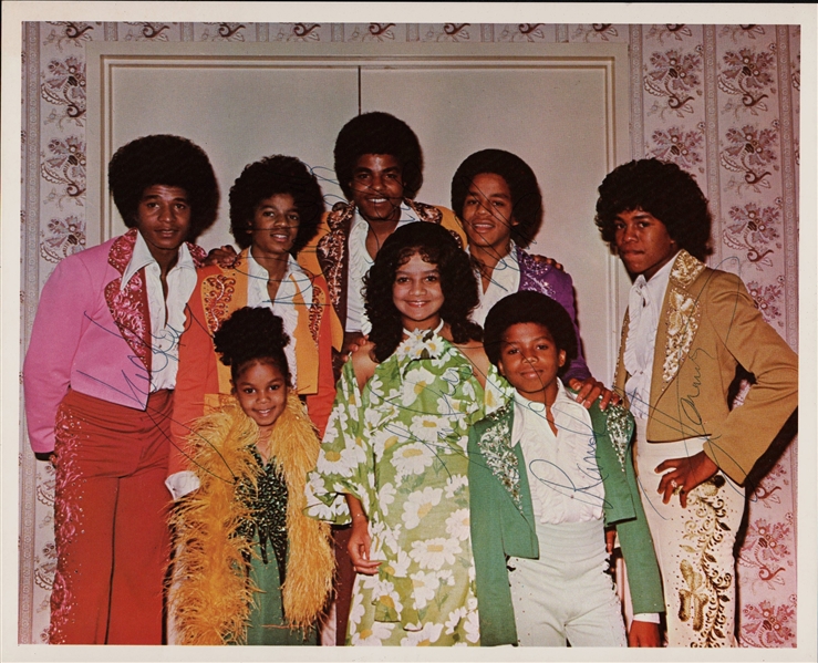 The Jackson 5 Vintage Group Signed Family Photograph w/ Seven Jacksons! (Beckett/BAS)