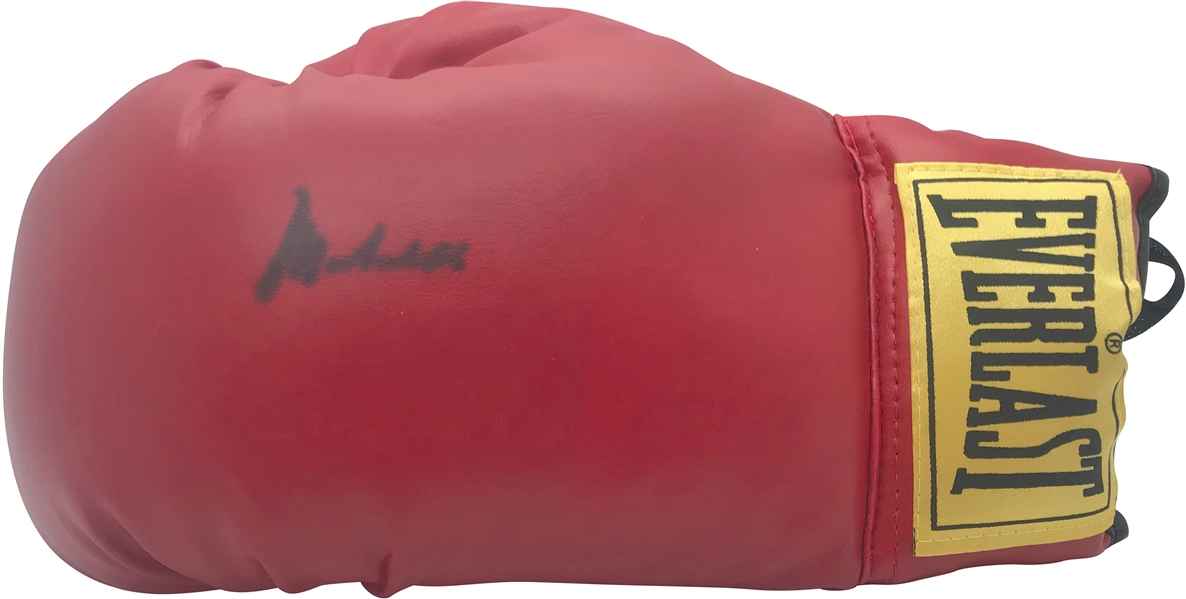 Muhammad Ali Signed Red Everlast Boxing Glove (Beckett/BAS Guaranteed)