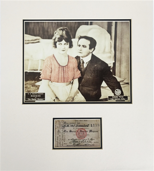 Harry Houdini Signed 1925 Society of American Magicians Membership Card Display (Beckett/BAS Guaranteed)