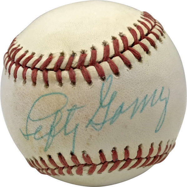 Lefty Gomez Near Mint Signed OAL Baseball (JSA)