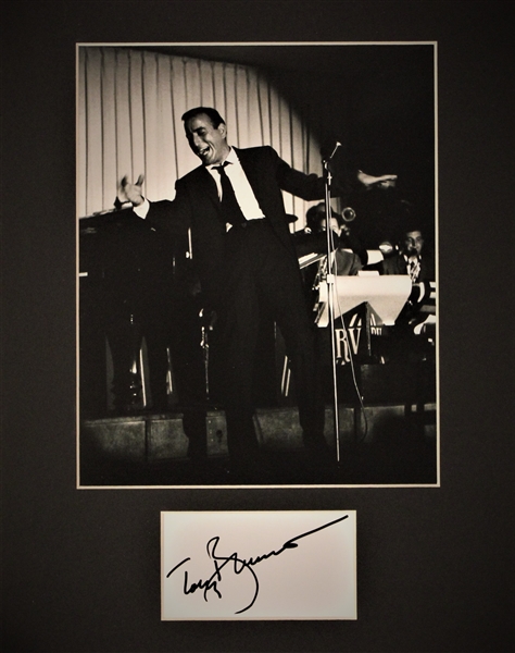 Tony Bennett Signed Index Card in Matted Display (Beckett/BAS Guaranteed)