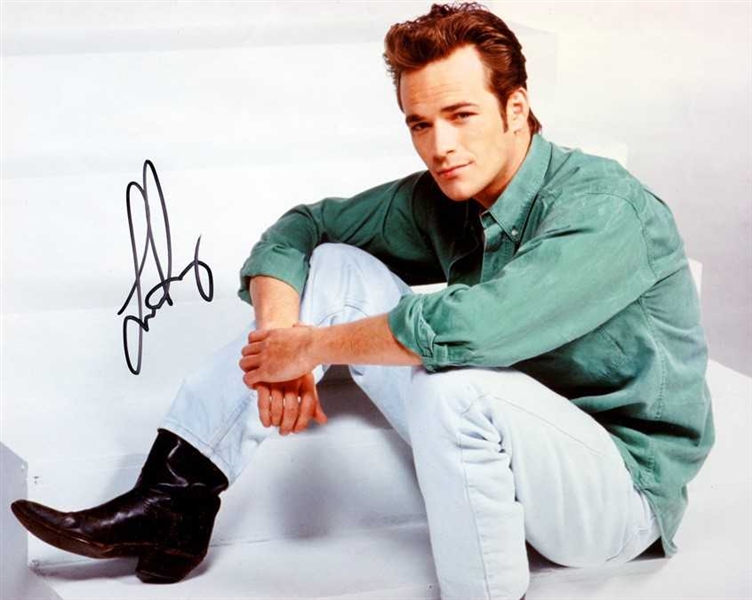 Luke Perry Lot of Two (2) Signed 8" x 10" Photographs (Beckett/BAS Guaranteed)