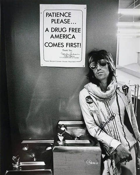The Rolling Stones: Keith Richards Awesome Signed 16" x 20" B&W Photograph (Beckett/BAS LOA)
