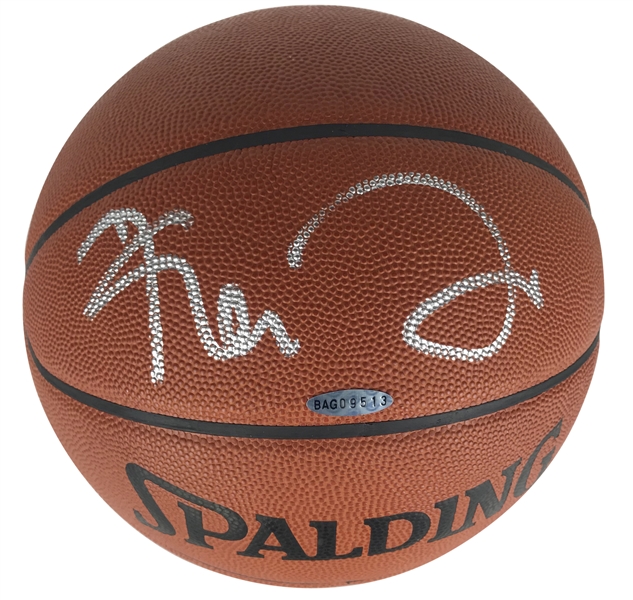 Kevin Garnett Signed NBA Basketball (Upper Deck)