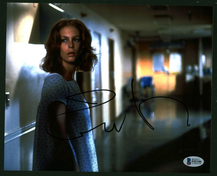 Jamie Lee Curtis Signed 8" x 10" Photograph (Beckett/BAS)