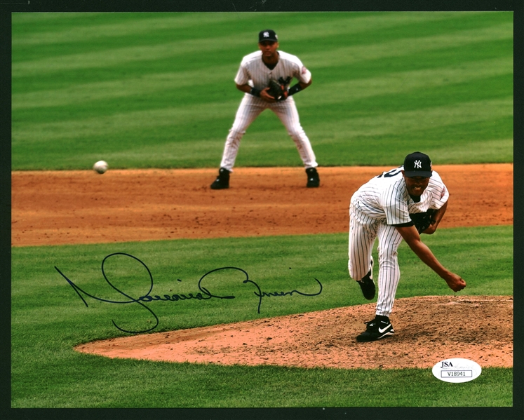 Mariano Rivera Signed 8" x 10" Color Photograph (JSA)