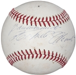 Roberto Clemente Superb Single Signed 1972 ONL Baseball (PSA/DNA)