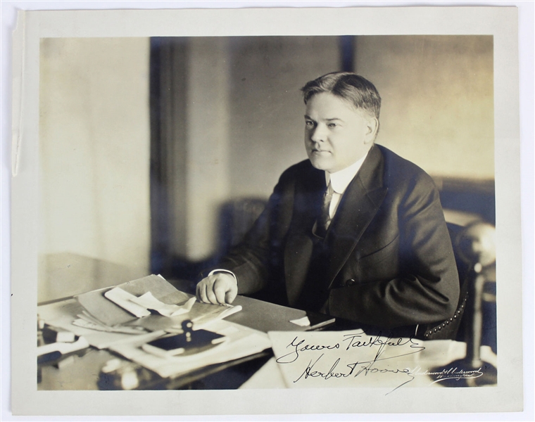 President Herbert Hoover Signed 8" x 10" Photograph (Beckett/BAS)