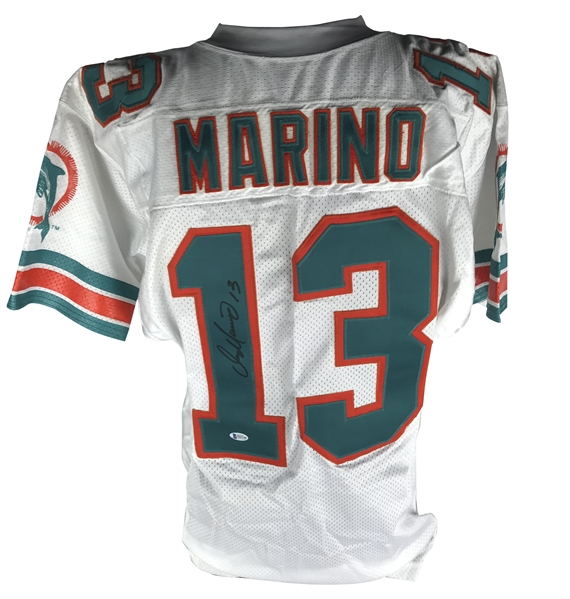 Dan Marino Signed Dolphins On Field Style Jersey (Beckett/BAS)