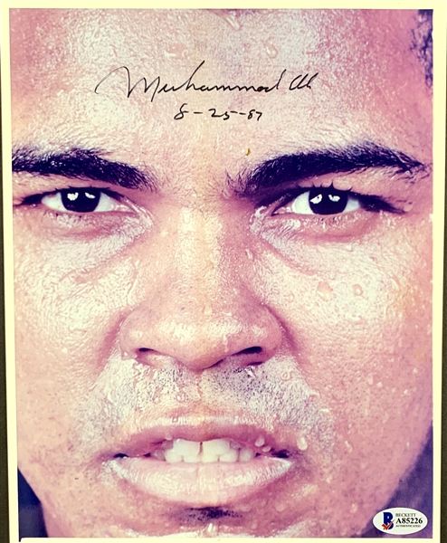 Muhammad Ali Signed & Dated 8" x 10" Color Photograph (Beckett/BAS)