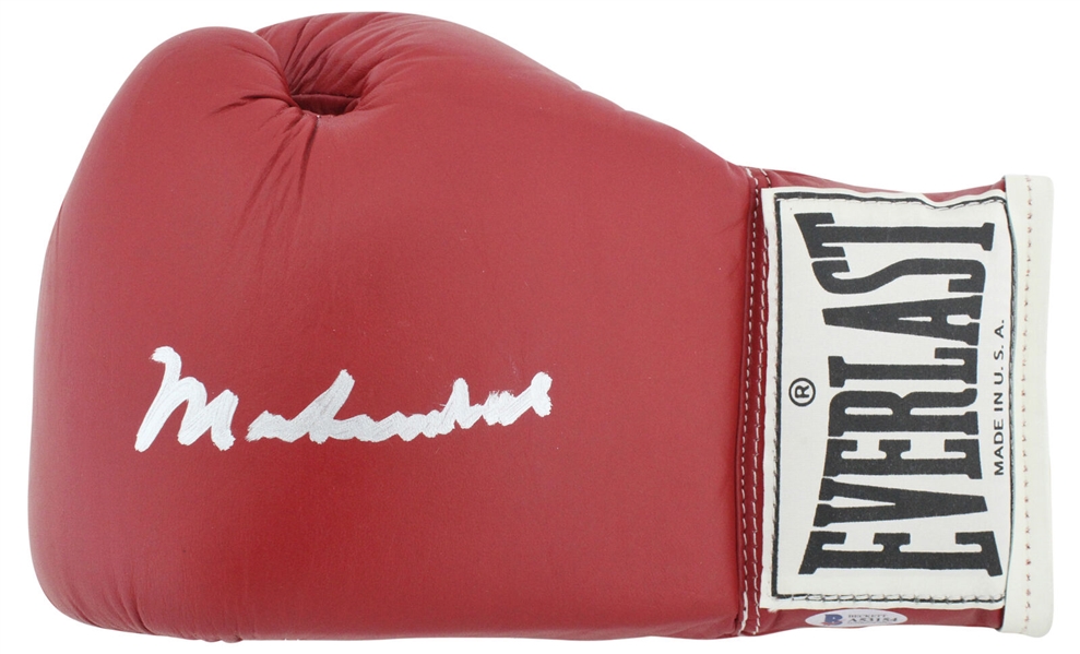 Muhammad Ali Superbly Signed Red Everlast Boxing Glove (Beckett/BAS)