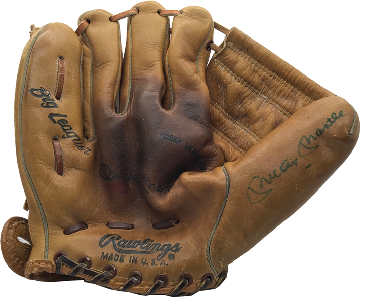 Mickey Mantle Rare Signed Vintage Personal Model Baseball Glove (Beckett/BAS)