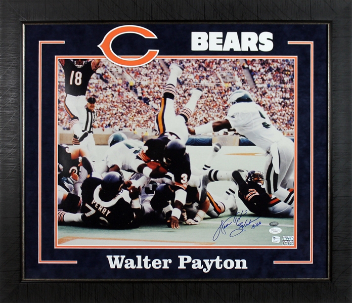 Walter Payton Signed & Framed 16" x 20" Touchdown Photograph w/ "Sweetness, 16726" Inscription