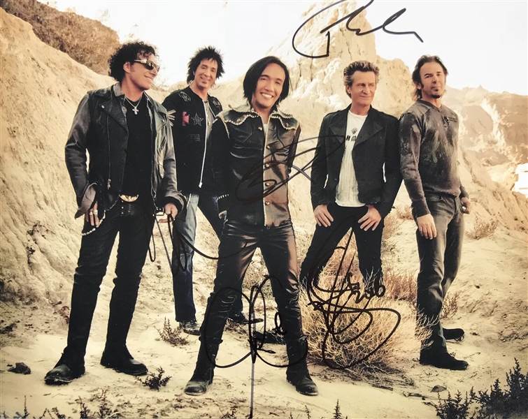 Journey Group Signed 8" x 10" Color Photo (5 Sigs)(Beckett/BAS Guaranteed)