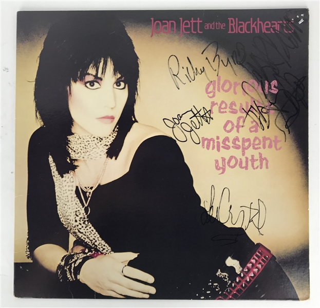 Joan Jett & The Blackhearts Group Signed Album w/ 4 Signatures! (Beckett/BAS Guaranteed)