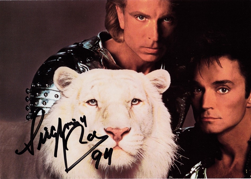 Lot of Two (2) Siegfried & Roy Signed Items (Beckett/BAS)