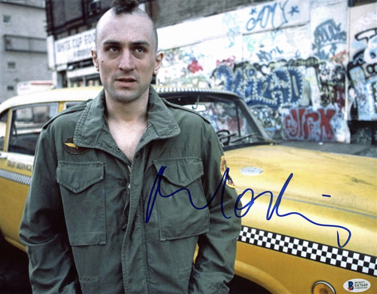 Robert DeNiro "Taxi Driver" Signed 11" x 14" Photo (BAS/Beckett)