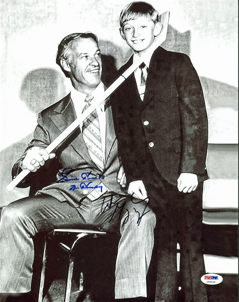 Wayne Gretzky & Gordie Howe Dual-Signed 11" x 14" Photo of Gretzky as a Child Meeting Howe (PSA/DNA)