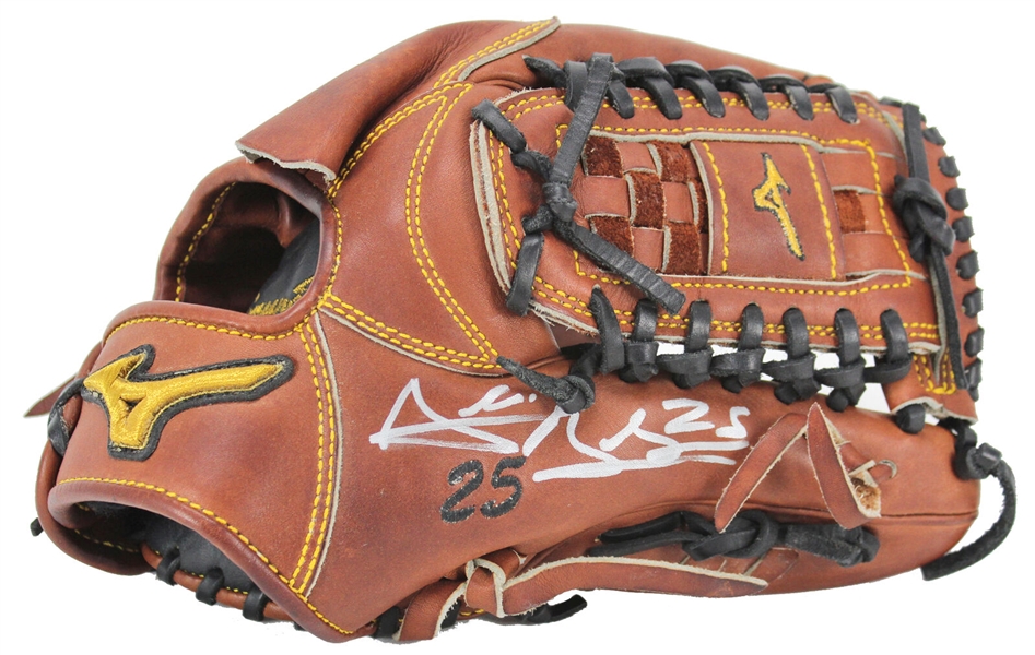 Archie Bradley 2018 Game Used & Signed Mizuno Pro Model Baseball Glove (Beckett/BAS & Iconic LOA)