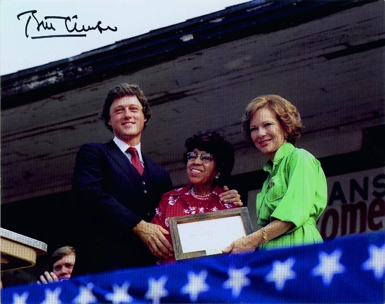 President Bill Clinton Signed 11" x 14" Color Photo with Rosa Parks! (John Brennan Collection)(Beckett/BAS Guaranteed)