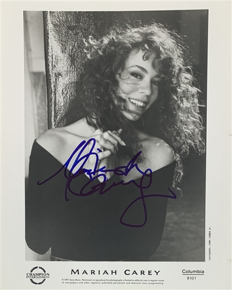 Mariah Carey Signed 8" x 10" Columbia Record Promo Photo with Early Full Autograph! (John Brennan Collection)(Beckett/BAS Guaranteed)