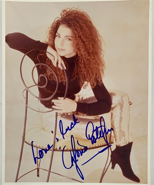 Gloria Estefan Signed 8" x 10" Color Photo (John Brennan Collection)(Beckett/BAS Guaranteed)