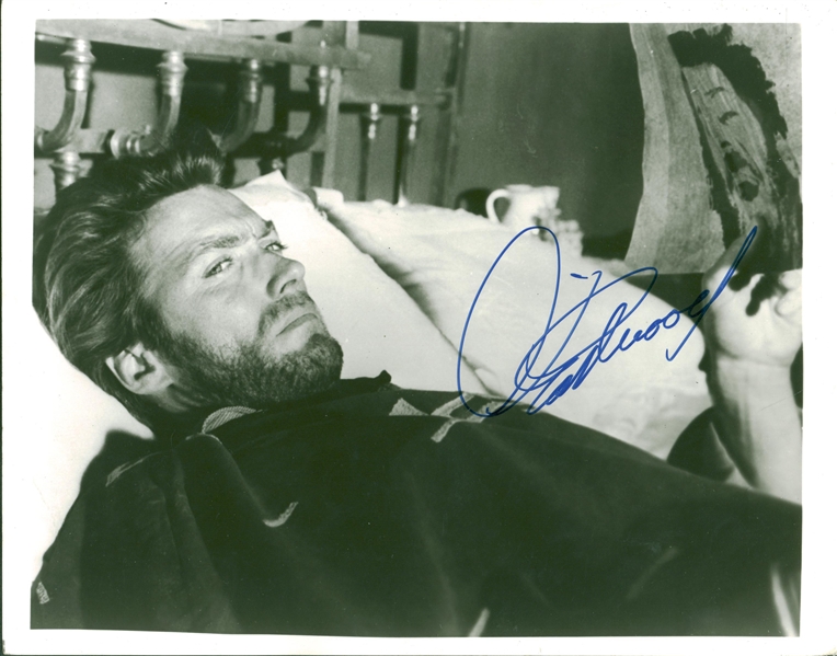 Clint Eastwood Vintage Signed 8" x 10" B&W Photograph (Beckett/BAS Guaranteed)