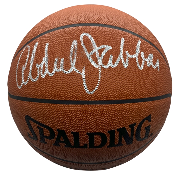 Kareem Abdul-Jabbar Signed Official NBA Leather Basketball (Beckett/BAS Guaranteed)