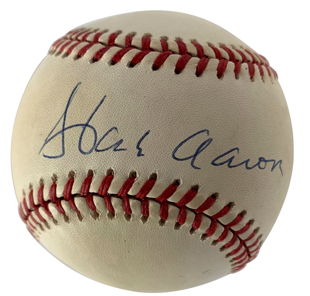 Hank Aaron Signed ONL Baseball (Beckett/BAS Guaranteed)