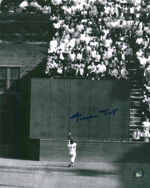 Willie Mays Signed 8" x 10" Photograph (Say Hey)