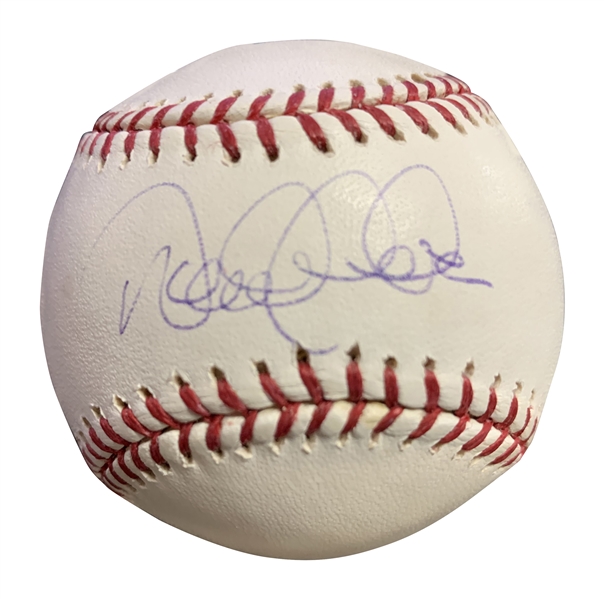 Derek Jeter Signed OML (Selig) Baseball (Beckett/BAS)
