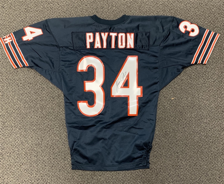Walter Payton Signed Chicago Bears Wilson On-Field Style Jersey (Beckett/BAS Guaranteed)