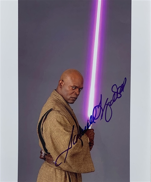 Samuel L. Jackson In-Person Signed 8 x 10 Color Photo as Mace Windu from "Attack of the Clones" (Steve Grad Collection)(Beckett/BAS Guaranteed)