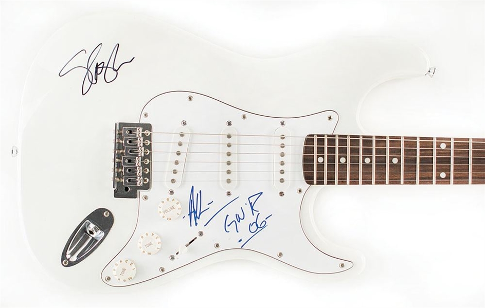 Guns N Roses: Axl Rose & Slash Dual Signed Stratocaster Style Electric Guitar (John Brennan Collection)(Beckett/BAS Guaranteed)