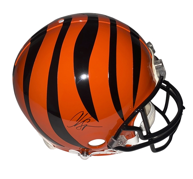 Chad Johnson Signed PROLINE Full Size Cincinnati Bengals Helmet (Beckett/BAS Guaranteed)