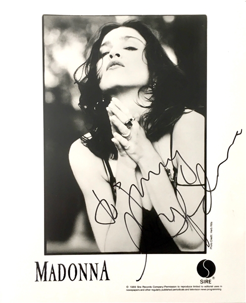 Madonna Signed 8" x 10" Sire Record Publicity Photograph (Beckett/BAS Guaranteed)